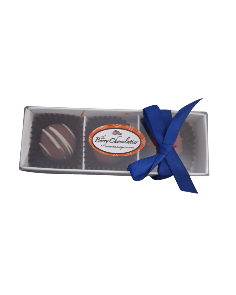 Berry Chocoliter 3 Truffles